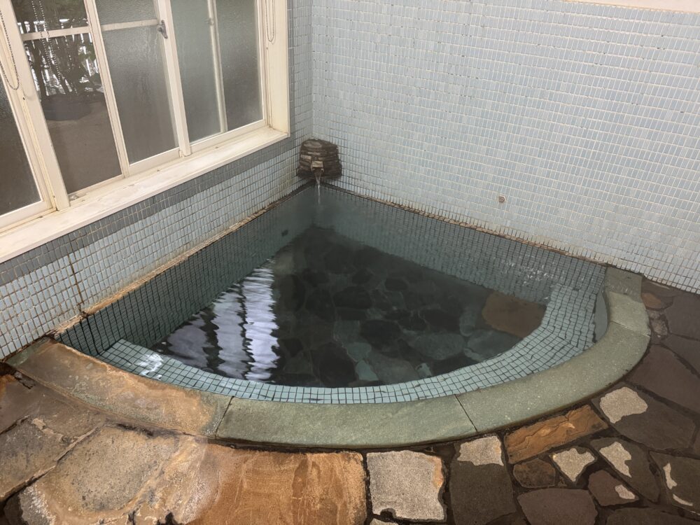 四万温泉 はつしろ旅館2