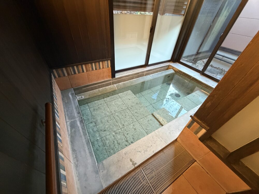 伊香保温泉　洋風旅館ぴのん