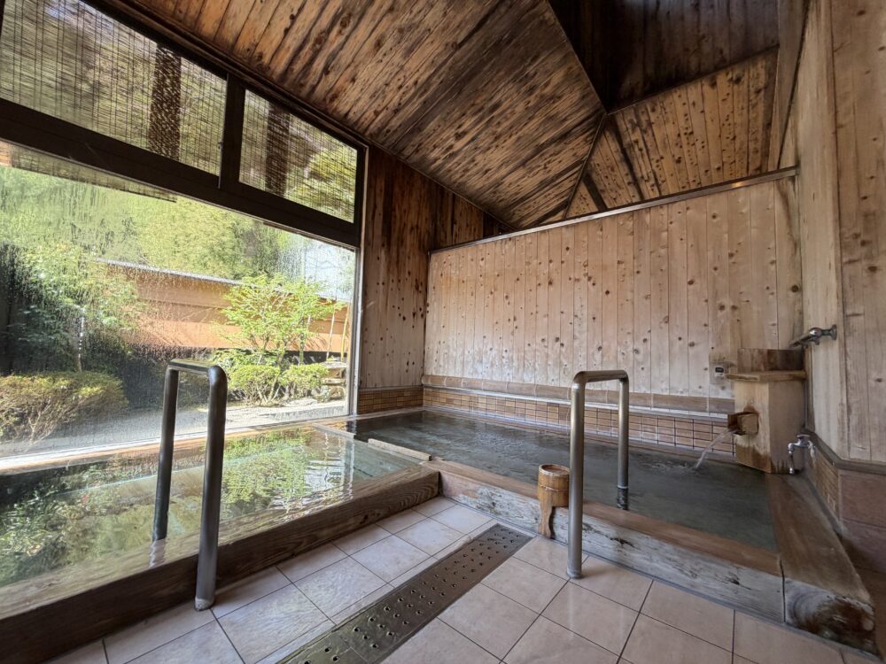 板室温泉 大黒屋 保養とアートの宿