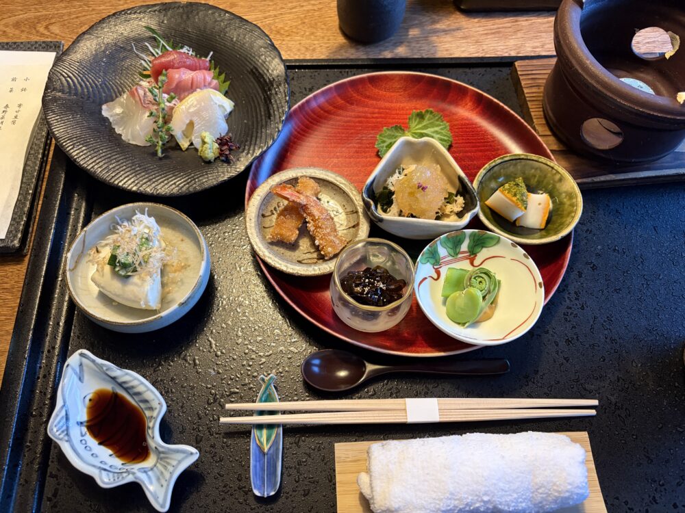 板室温泉 大黒屋 保養とアートの宿