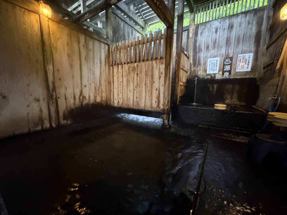 白布温泉　西屋