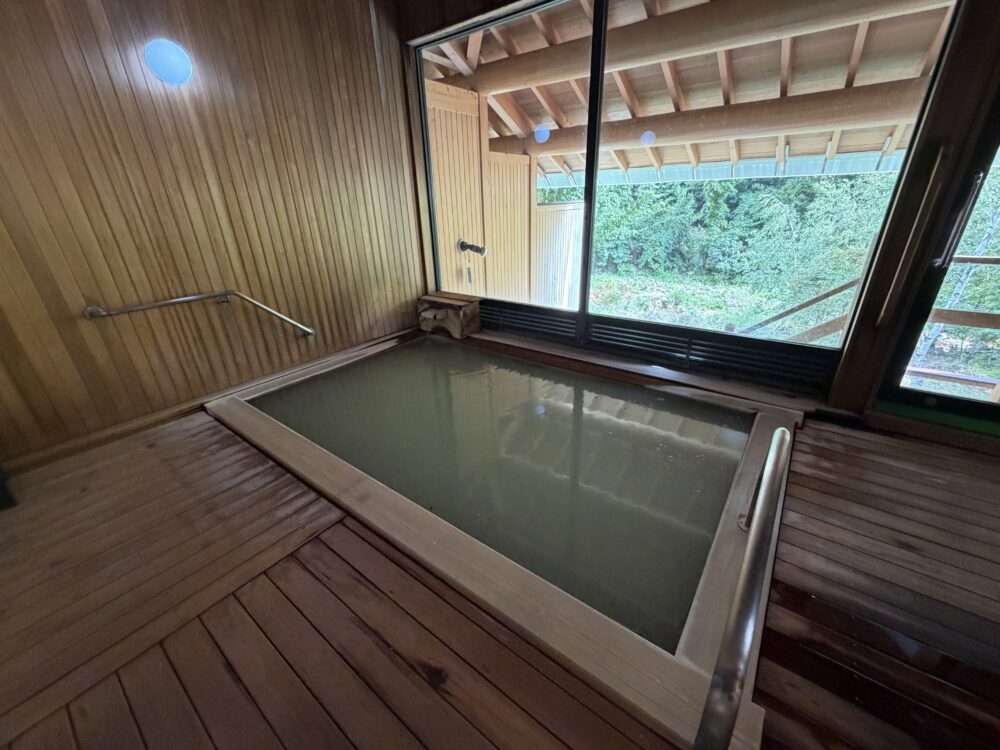 五色の湯旅館