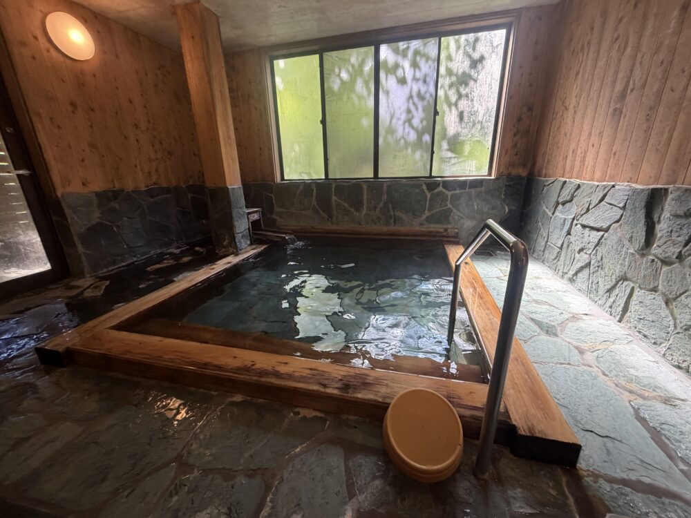 二股温泉 柏屋旅館
